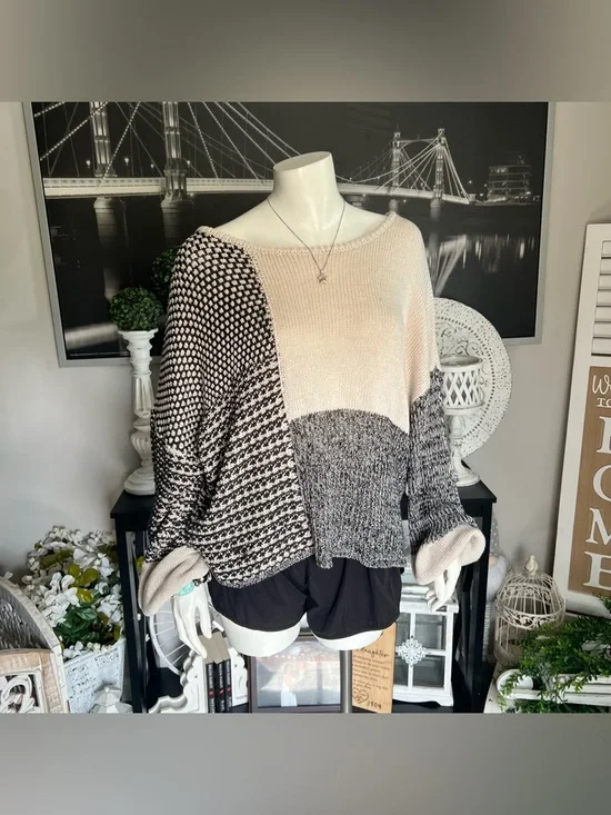 Blu Pepper Colorblock Patchwork Knit Sweater – Size L - Picture 1 of 5